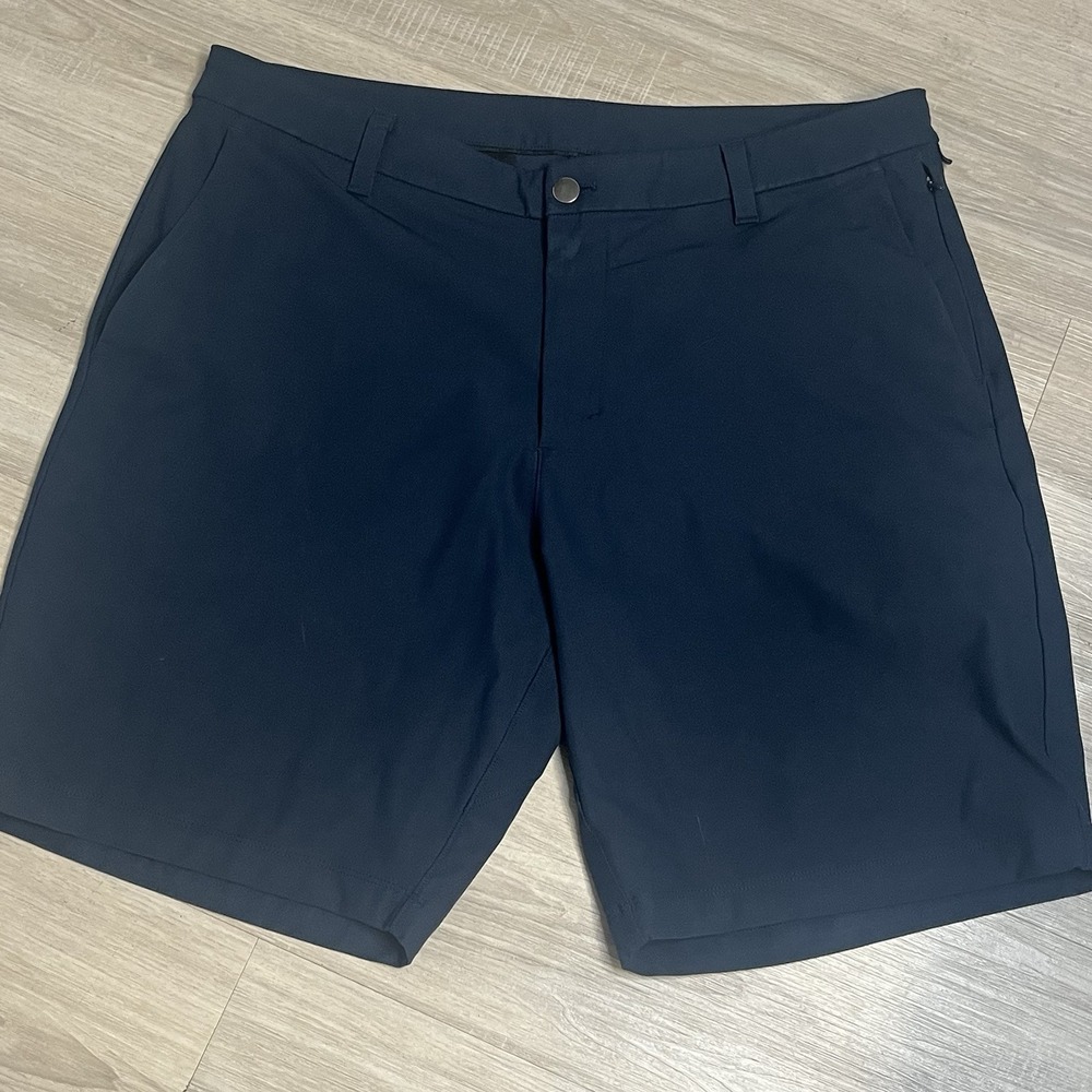 Lululemon Relaxed-Fit Smooth Shorts 9" Navy LM7AK3S Men's Size 36